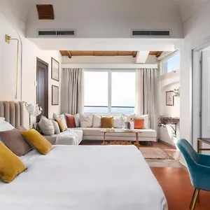 Paradiso Hotel