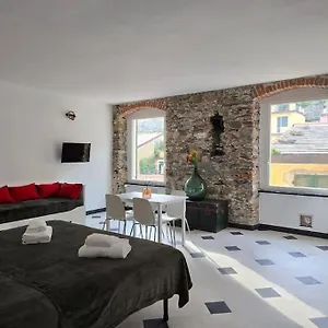 The Pirate's Cove- Bluchalet Apartment Riomaggiore