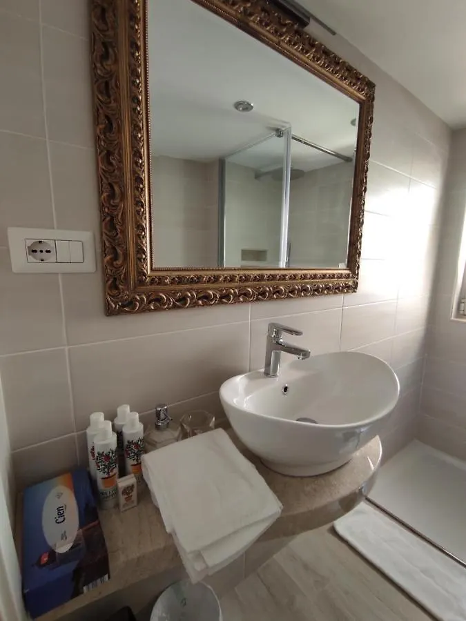Taormina House Apartment 0*,